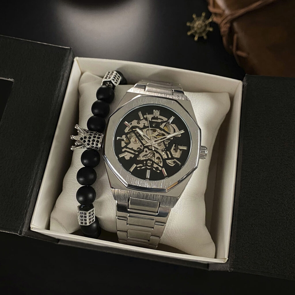 Механічний годинник з автопідзаводом Forsining Skeleton (silver)