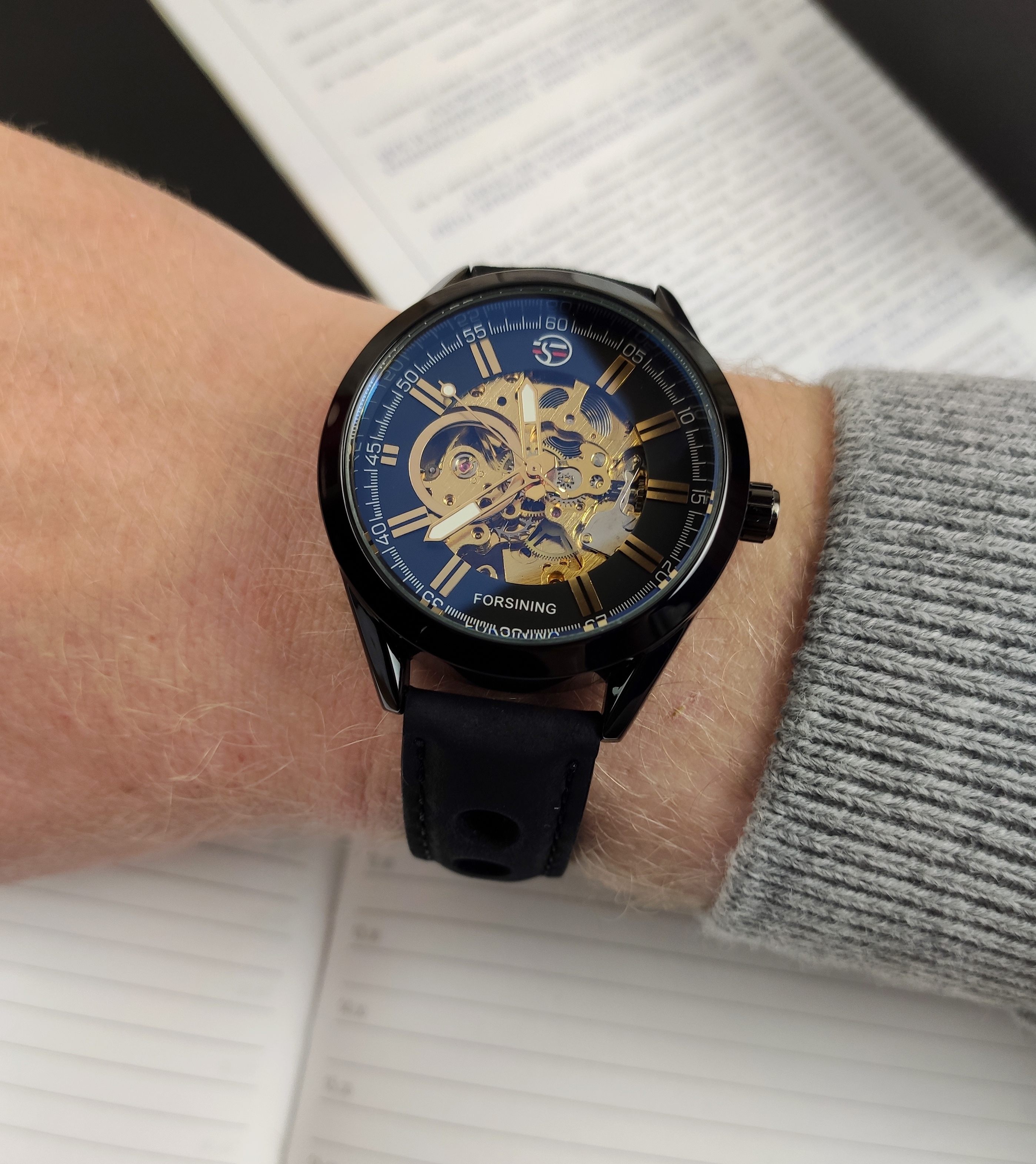 Механічний годинник з автопідзаводом Forsining Skeleton (black) Механічний годинник з автопідзаводом Forsining Skeleton (black)
