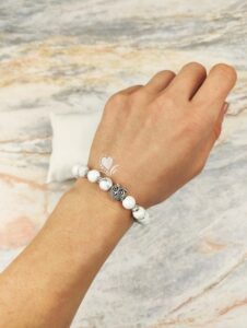 Браслет з натуральних каменів White Owl кахолонг